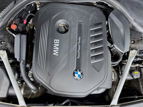 Used 2019 BMW 740i w/ Executive Package image 33
