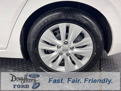 Used 2024 Nissan Sentra S image 21