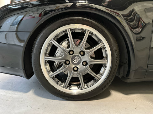 Used 1996 Porsche 911 Carrera 4 image 12