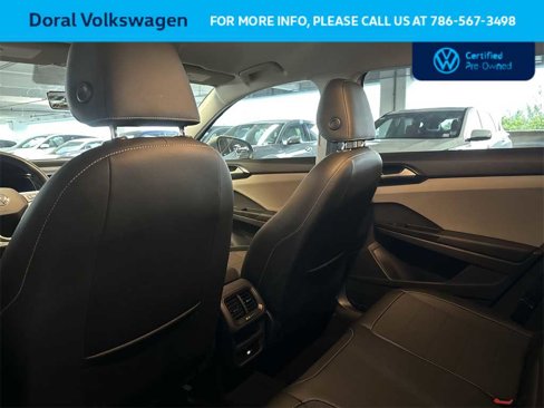 Certified 2022 Volkswagen Taos SE image 23