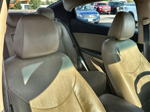Used 2013 Hyundai Elantra Limited w/ Technology Pkg image 24