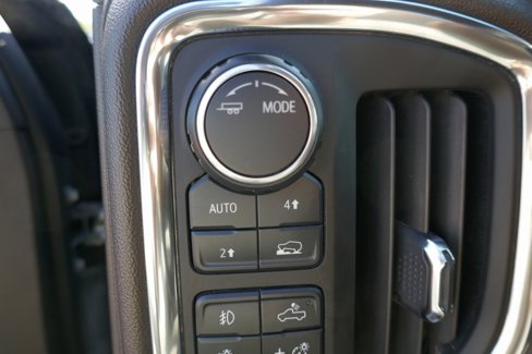 Used 2020 Chevrolet Silverado 1500 LTZ w/ LTZ Plus Package image 24