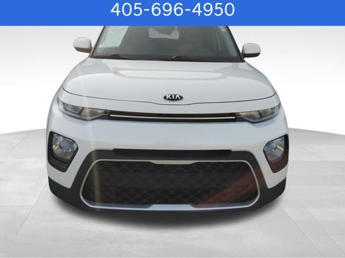 Used 2020 Kia Soul LX image 3