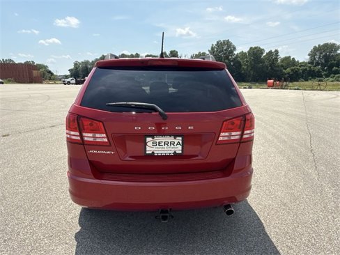 Used 2018 Dodge Journey SE image 12