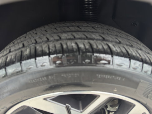 Used 2021 Kia Sportage EX image 13