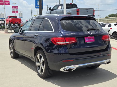 Used 2018 Mercedes-Benz GLC 300 image 7