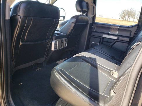 Used 2017 Ford F350 Lariat w/ Chrome Package image 9
