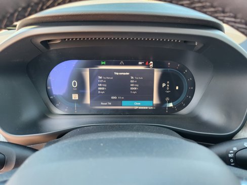 New 2025 Volvo XC40 B5 Core w/ Protection Package Premier image 34