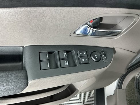 Used 2015 Honda Odyssey EX image 26