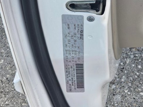Used 2017 Dodge Grand Caravan SXT w/ Rear Park Assist Package image 20