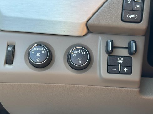Used 2019 GMC Yukon XL SLT w/ HD Trailering Package image 20
