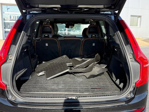 Used 2019 Volvo XC90 T6 Momentum w/ Advanced Package image 5