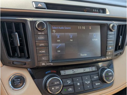 Used 2017 Toyota RAV4 Platinum image 21