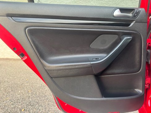 Used 2012 Volkswagen Jetta TDI image 20