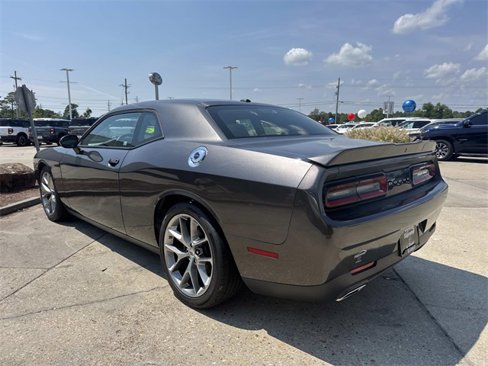 Used 2022 Dodge Challenger GT image 4