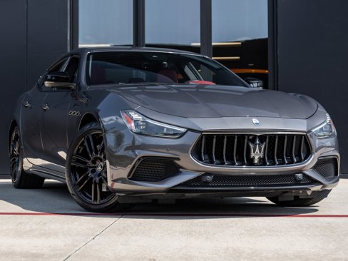 Used 2023 Maserati Ghibli Modena image 2