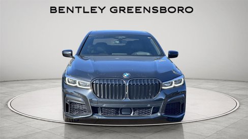 Used 2022 BMW 750i xDrive w/ Executive Package image 2
