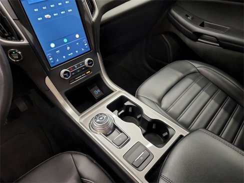 Used 2024 Ford Edge SEL image 23