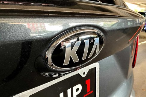 Used 2021 Kia Sorento LX image 30