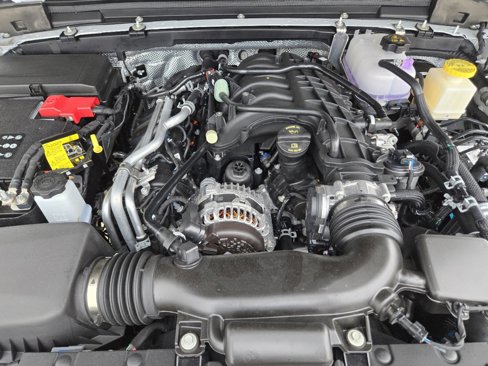 New 2025 Jeep Gladiator Sport image 21