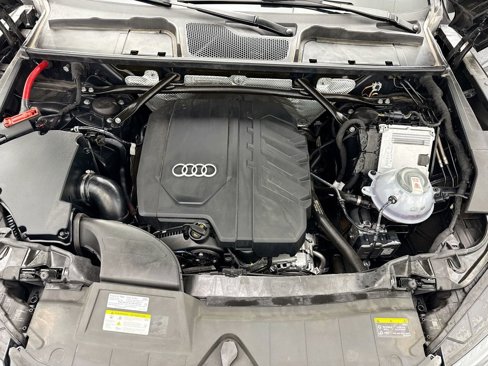 Used 2023 Audi Q5 2.0T Premium w/ Convenience Package image 27