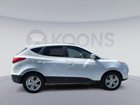 Used 2013 Hyundai Tucson GLS image 8