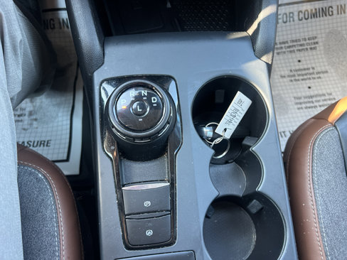 Used 2023 Ford Bronco Sport Outer Banks w/ Tech Package image 25