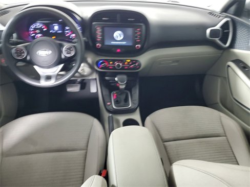 Used 2021 Kia Soul S image 14