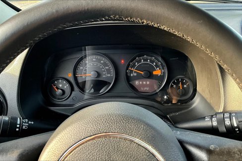 Used 2015 Jeep Patriot High Altitude image 19