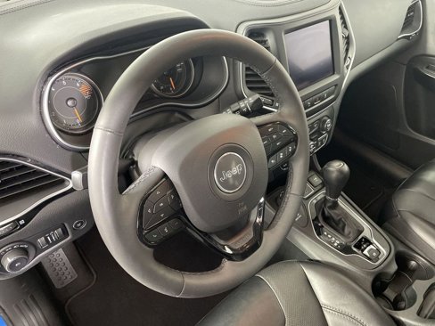 Used 2023 Jeep Cherokee Altitude Lux image 20