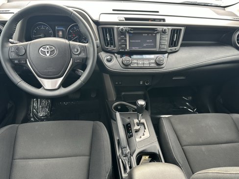 Used 2017 Toyota RAV4 XLE image 24