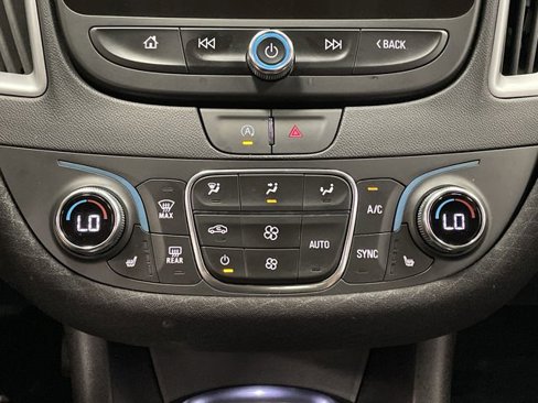 Used 2024 Chevrolet Malibu LT image 18