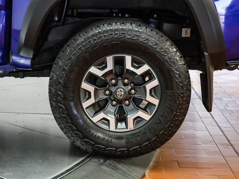 Used 2023 Toyota Tacoma 4x4 Double Cab image 11