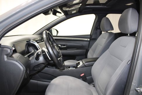 Used 2023 Hyundai Santa Cruz SEL Premium image 16
