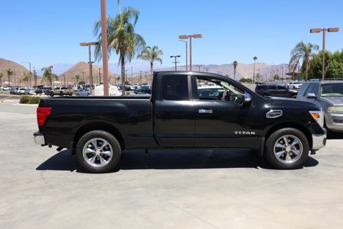Used 2017 Nissan Titan SV w/ All Weather Package (L93) image 3