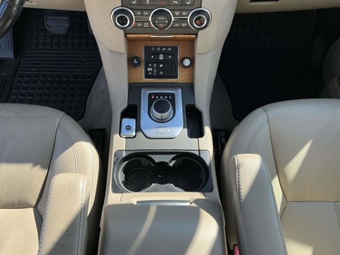Used 2014 Land Rover LR4 HSE LUX image 23