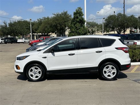 Used 2018 Ford Escape S image 4