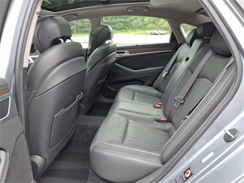 Used 2017 Genesis G80 3.8 w/ Option Group 03 image 9