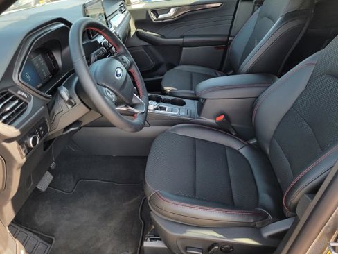 New 2025 Ford Escape ST-Line w/ Equipment Group 301A image 21
