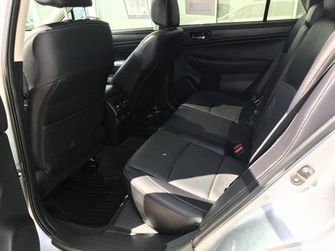 Used 2017 Subaru Outback 2.5i Limited image 17