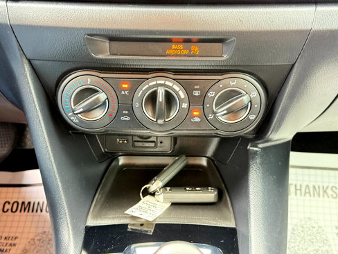 Used 2015 MAZDA MAZDA3 i Touring image 58