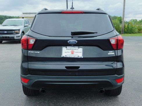 Used 2019 Ford Escape SE image 7