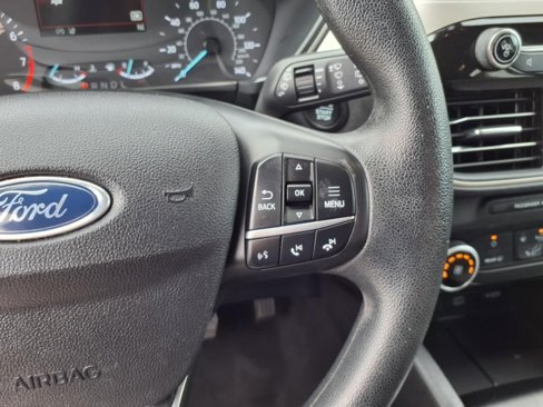 Used 2022 Ford Escape SE image 21