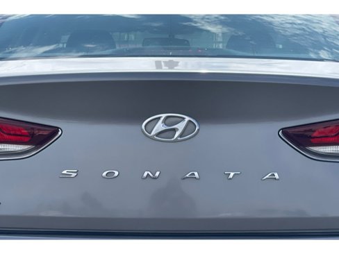 Used 2018 Hyundai Sonata SE w/ Cargo Package image 42