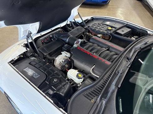 Used 2004 Chevrolet Corvette Coupe w/ Preferred Equipment Group image 54
