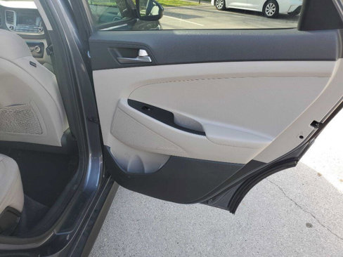 Used 2016 Hyundai Tucson SE w/ Option Group 02 image 20