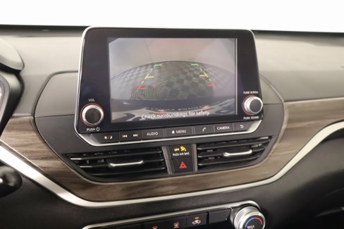 Used 2024 Nissan Altima 2.5 SV image 6