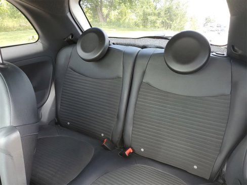 Used 2015 FIAT 500 Sport image 10