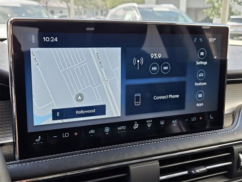Certified 2023 Lincoln Corsair FWD image 14