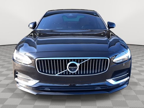 Used 2017 Volvo S90 T6 Inscription w/ Vision Package image 3